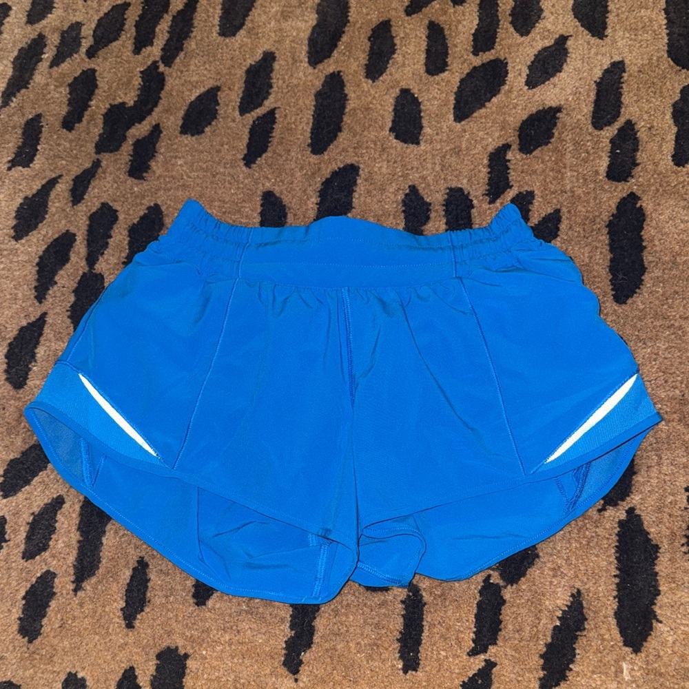 Hotty Hot Lined Short 2.5”
